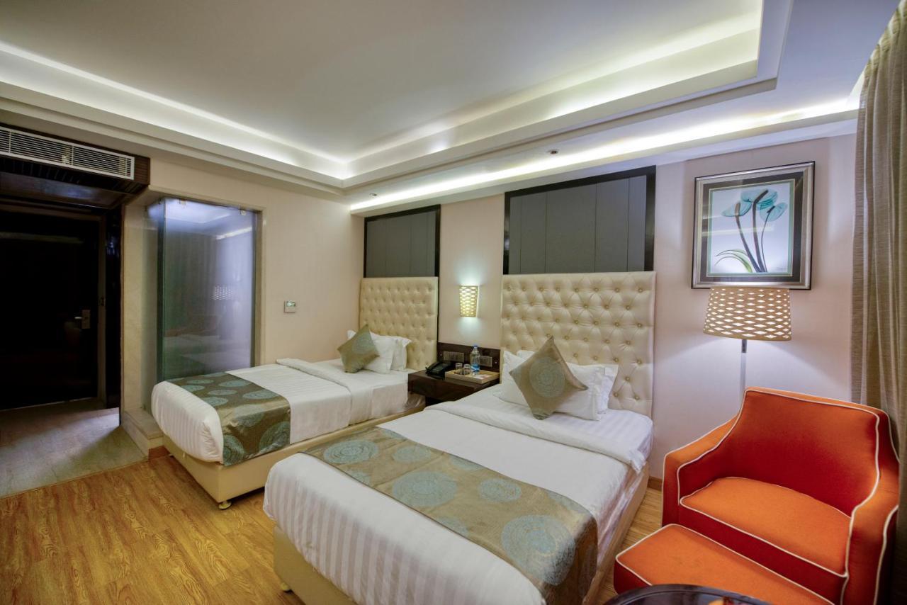 Om Clarks Inn Raebareli Kültér fotó