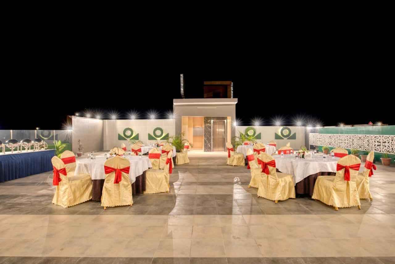 Om Clarks Inn Raebareli Kültér fotó