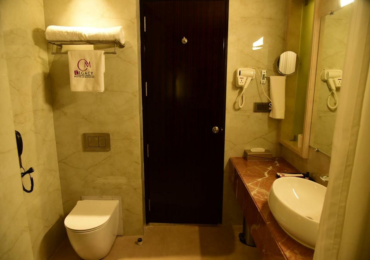 Om Clarks Inn Raebareli Kültér fotó